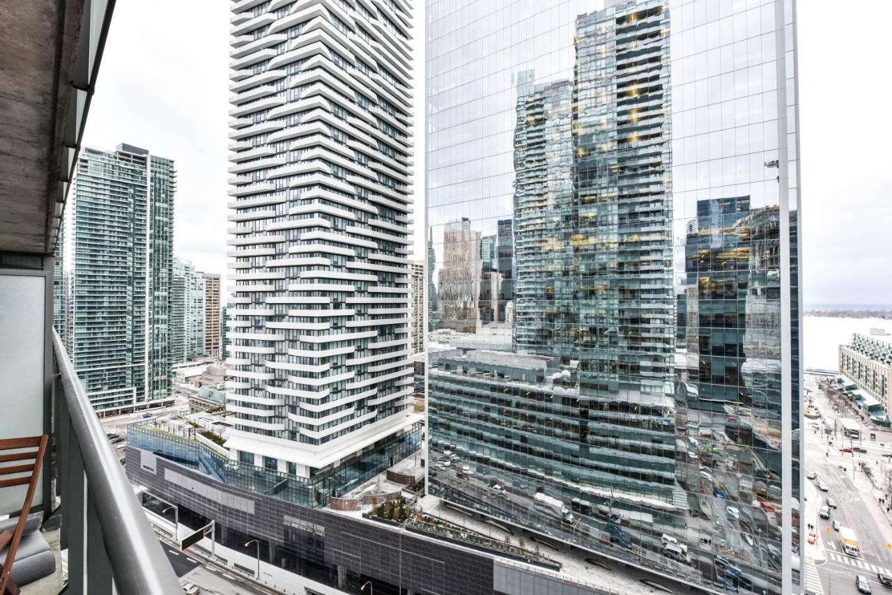 تورونتو Sarkar Suites - Maple Leaf Square المظهر الخارجي الصورة